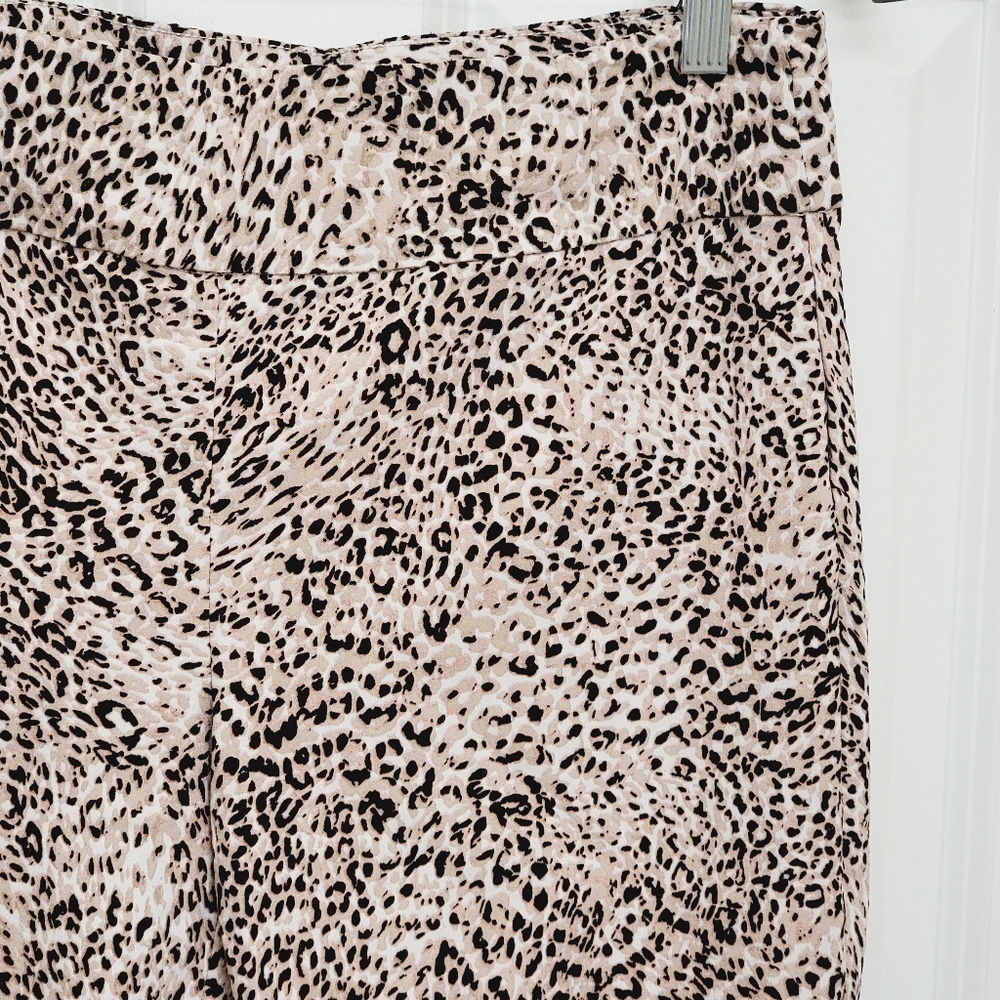 Zac And Rachel leopard/animal print pull-on pants in pink - Picture 4 of 9